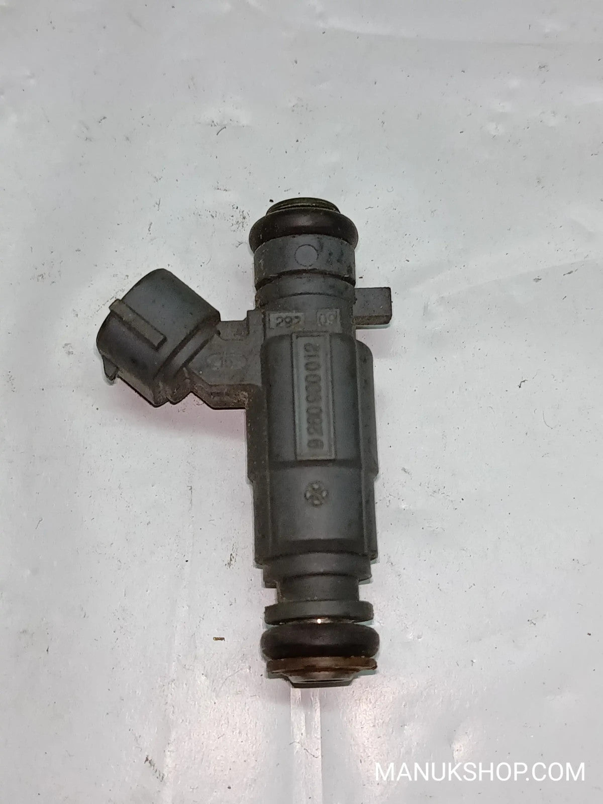 Einspritzdüse injektor Kia Shuma 9260930012 9 260 930 012