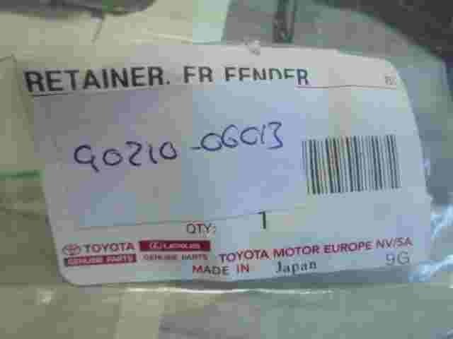 Retainer Front Fender  Toyota Corolla 120 Carina Caldina 9021006013 90210-06013