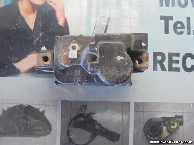 Stellmotor Zentralverriegelung Tür vorne links Ssangyong Musso 8835005061