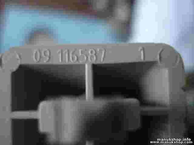 Befestigung Halter Sonnenblende Opel Corsa C 09116587