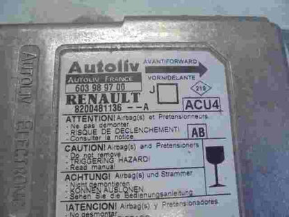 Airbagsensor Airbagsteuergerät Renault Grand Scénic 2 (AB) 8200481136A 603989700