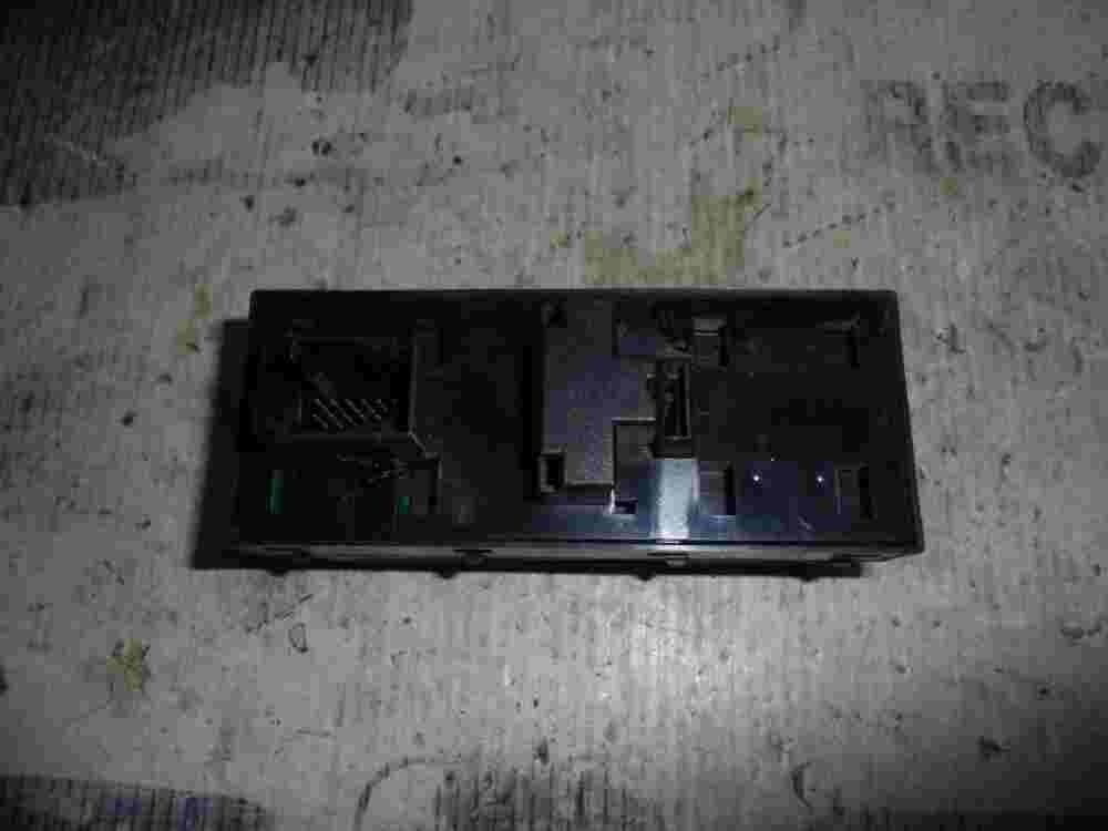 Fensterheber schalter  Fiat Grande Punto 735380446 735380455