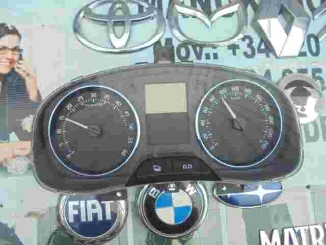 Kombiinstrument Tacho Skoda Fabia 5J0920810D 5J0920 810D VD1-04804.04.
