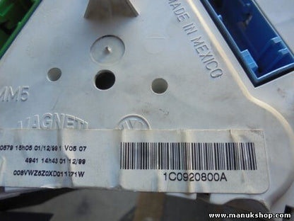 Kombiinstrument Tacho VW  1C0920800A 1C0 920 800 A 6V07 09 08VWZ5Z0Y3286085