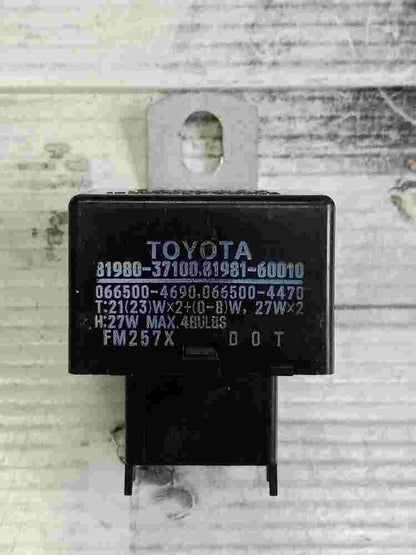 Blinkrelais Toyota MR2 8198037100 8198160010 0665004690 0665004470 FM257X