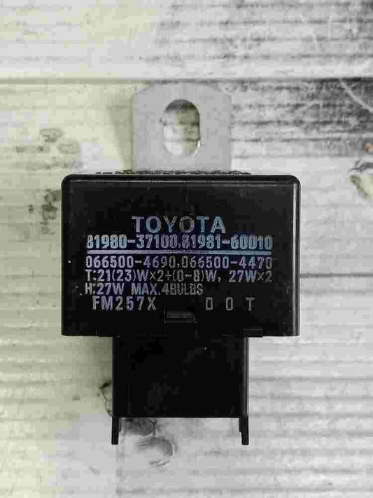 Blinkrelais Toyota MR2 8198037100 8198160010 0665004690 0665004470 FM257X