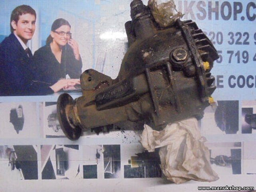 Differential vorne Mitsubishi Pajero Montero 3.2 DID MR453792 piñón 40/10