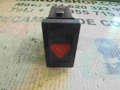 Warnblinkschalter VW Volkswagen Passat 3B 3B0953235B 3B0 953 235 B 3BO953235B