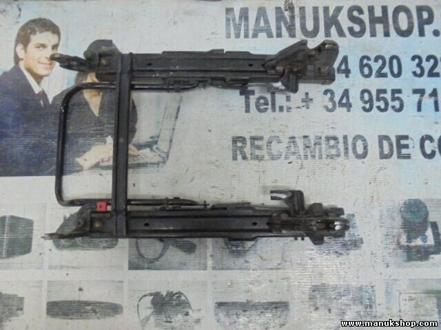 Sitzschiene Sitz Schiene Führung vorne links Renault Scenic DCi RX4 35511338381