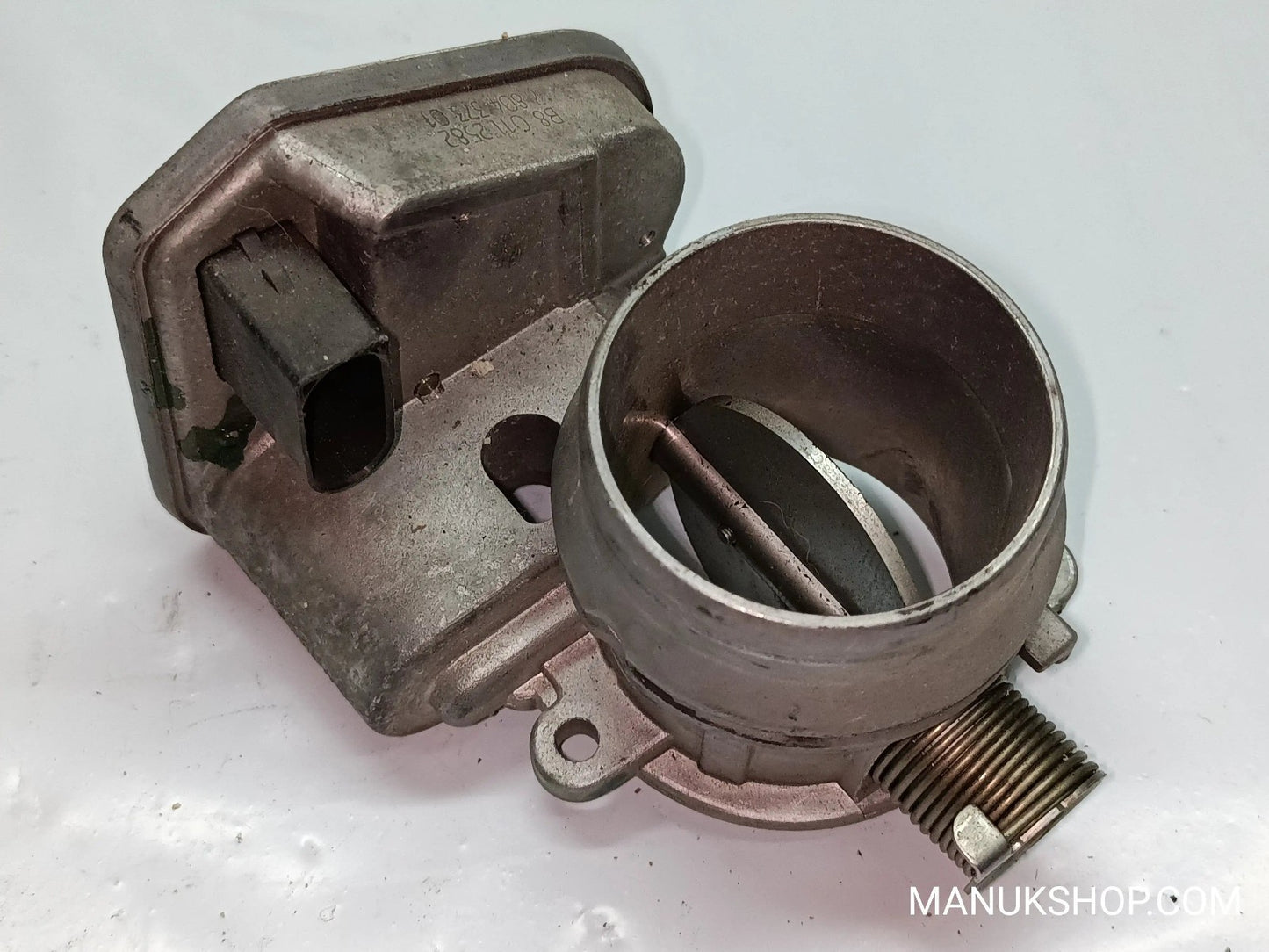 Drosselklappe  BMW E60 E61 E81 E87 780437301 7 804 373 01 B80112582 B8 011 2582