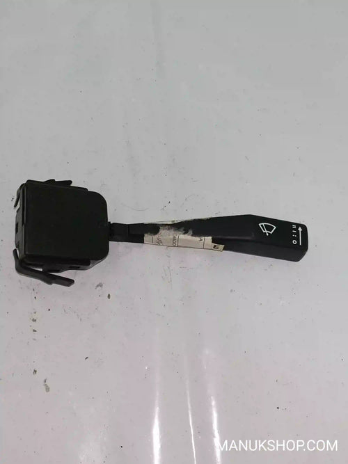 Scheibenwischerhebel Scheibenwischer Schalter Opel Corsa Ascona 90126715 2240000