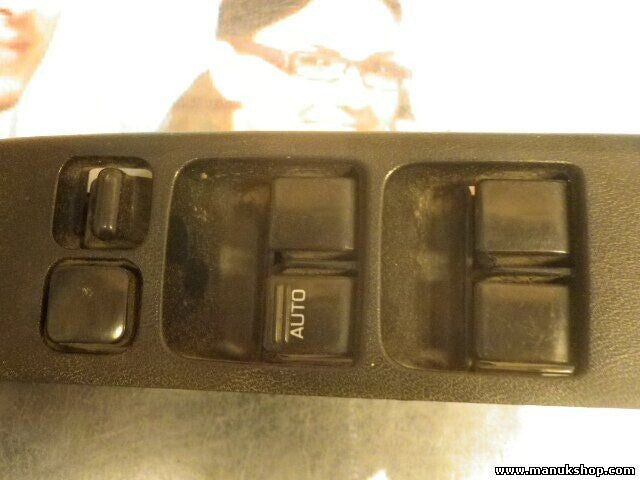 Fensterheber schalter Nissan Pick-up 809613S100 80961 3S100
