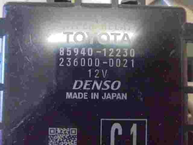 Wischerrelais Toyota Corolla E210 E21 8594012230 DENSO 2360000021
