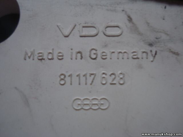 Anzeige Kombiinstrument Tacho Audi 80 90 81117628