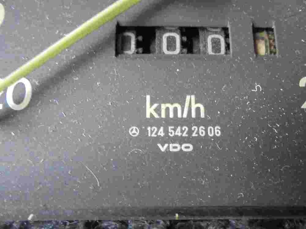Tachometer Mercedes-Benz W124 1245422606 VDO 124 542 26 06