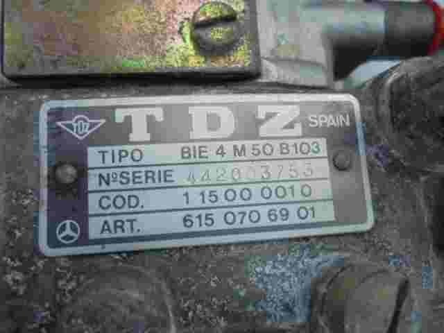 Dieselpumpe Einspritzpumpe Mercedes-Benz Sprinter 6150706901 TDZ 4M50B103
