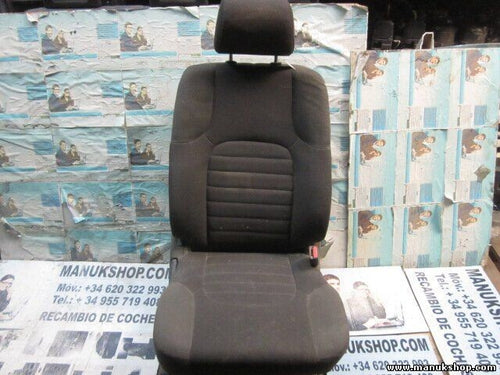 Sitz vorne rechts Nissan Pick-up Navara D22 2.5 Di 4WD YD25DDTI 87320EB50E