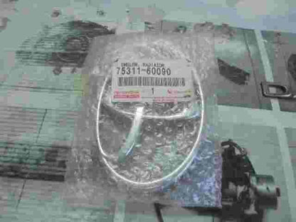 Emblem Logo  Toyota Land Cruiser 4Runner 7531160090 75311-60090