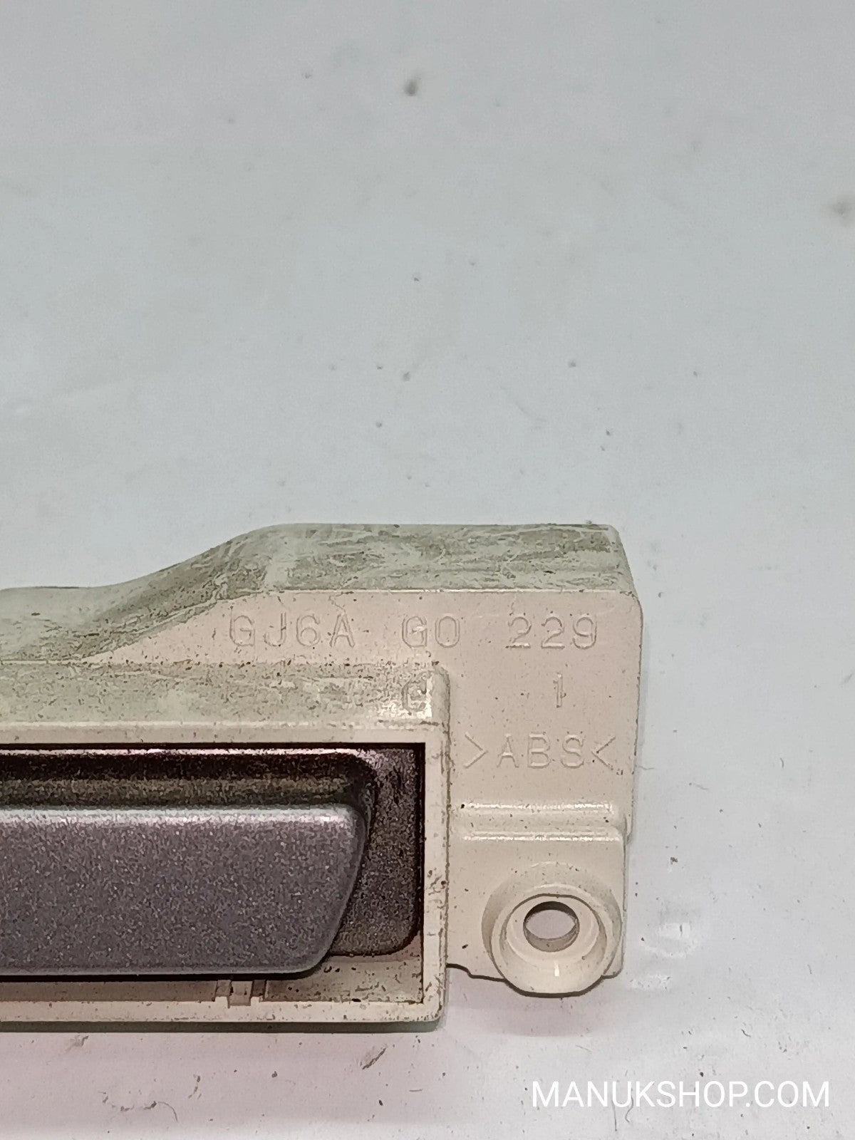 Warnblinkschalter  Mazda 6 GJ6AG0229 GJ6A-G0-229