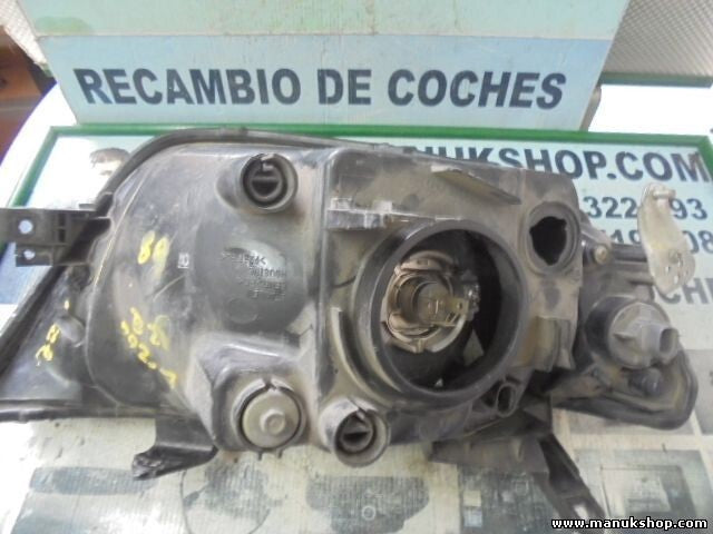 Scheinwerfer links Mitsubishi L200 2008 8301B009