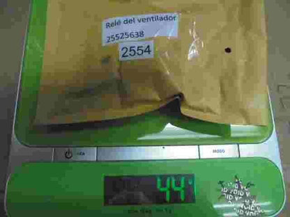 Relais für Innenraumgebläse Chevrolet Blazer HELLA 12V 960388-19 25525638