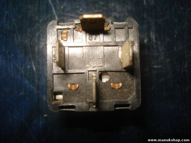 Relais  Ford Escort Fiesta Mondeo 81AG14N089CA 4RA00351040 4RA003510-40