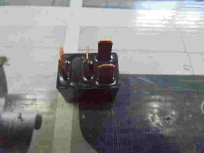 Relais  Nissan Renault Various Clio No. 7 NAIS 209JAP ACV31012 M01
