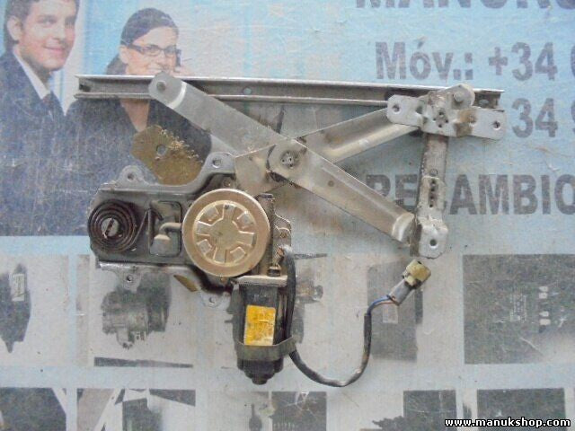 Fensterheber elektrisch Vorne rechts SsangYong Musso 8810005100 88100-05100 RR