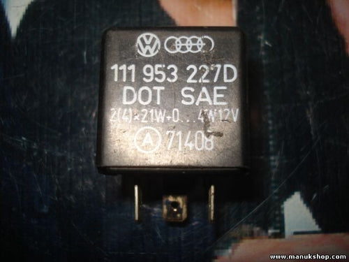 Warnblinker Relais VW Volkswagen Audi 111953227D 111 953 227D (A) 71408 Nr.21