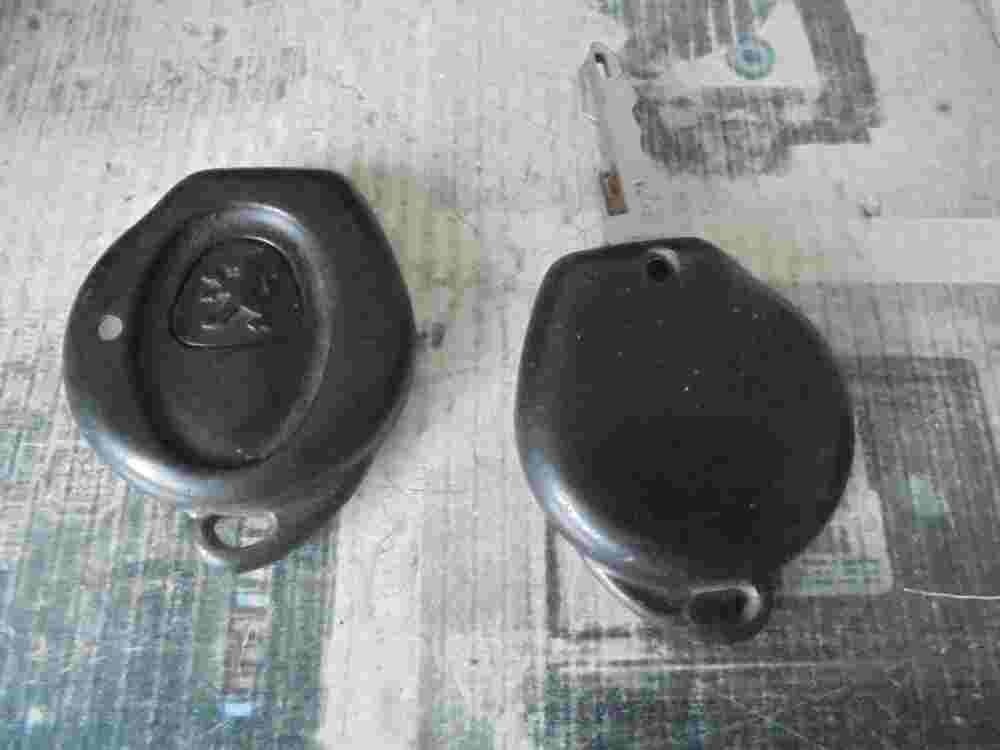 Funkfernbedienung Schlüssel Gehäuse  Peugeot S108231DN0