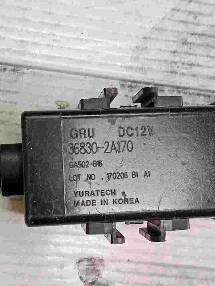 Glühzeitsteuergerät Vorglührelais  Hyundai Kia Rio 368332A000 368302A170