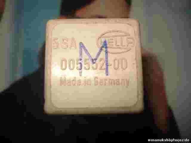 Relais Steuergerät Volvo 850 V70 S70 1362895 1 362 895 HELLA 005552-00 00555200