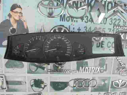 Kombiinstrument Tacho  Opel Omega B 90457947 90 457 947 88481650 VDO X69110282