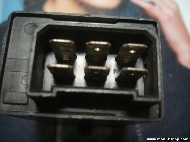 Wischerrelais Scania 3 HELLA 5WG00245019 5WG002450-19