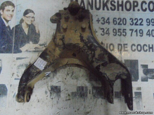 Querlenker vorne rechts Mitsubishi Pajero Montero I 81 KW, 110 PS 4010A038
