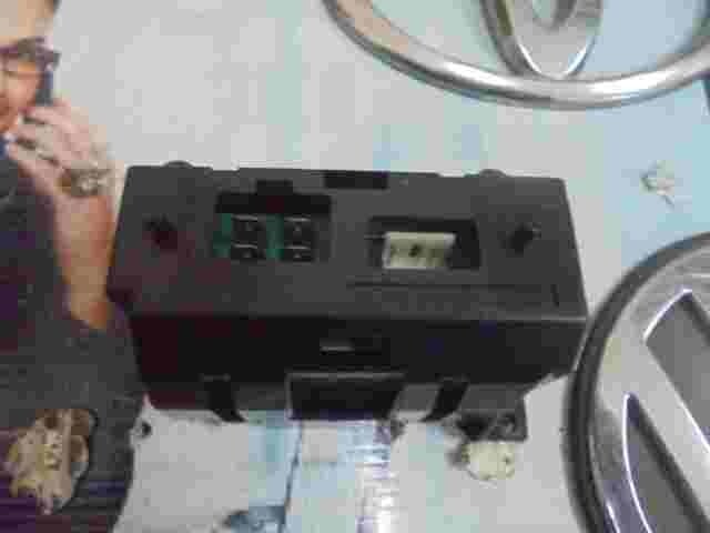 Anzeige Kombiinstrument Tacho Toyota Camry Corolla 83010IB580 83010-IB580