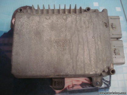 Motorsteuergerät Chrysler Voyager HYNBAG 04748429AF P04748429AF T84EH346132W0X