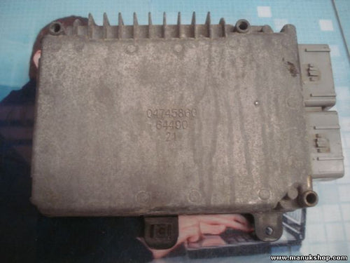 Motorsteuergerät Chrysler Voyager HYNBAG 04748429AF P04748429AF T84EH346132W0X