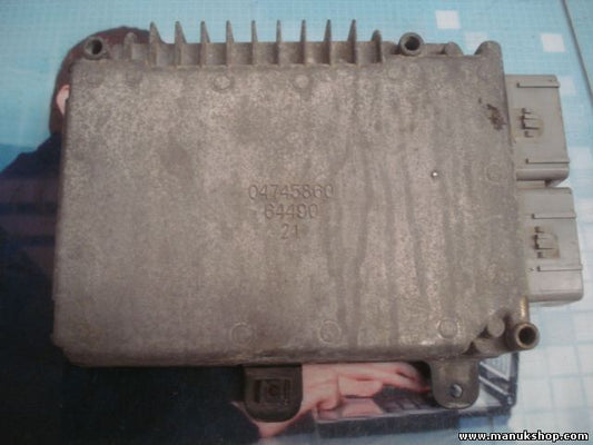 Motorsteuergerät Chrysler Voyager HYNBAG 04748429AF P04748429AF T84EH346132W0X