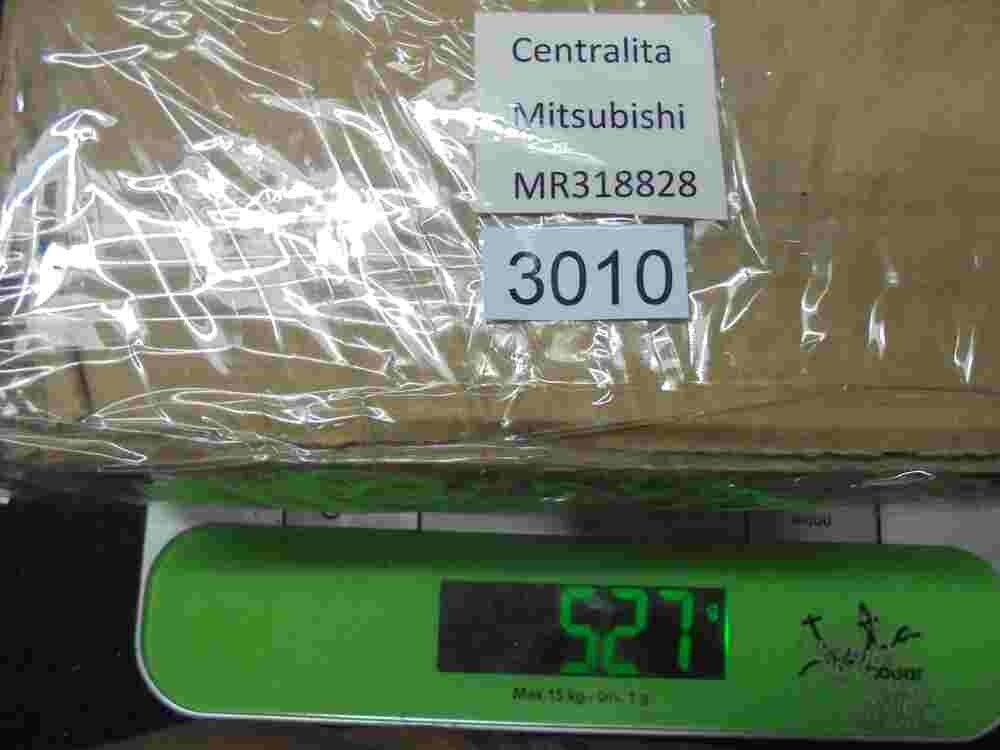 Sicherungskasten Mitsubishi Space Star Carisma MR318828