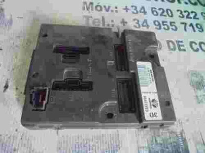 BSI  Sicherungskasten  Chevrolet Evanda 96411989 SIEMENS 5WY8121B