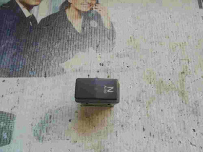 Schalter Renault Premium DX Auto N 5010589887