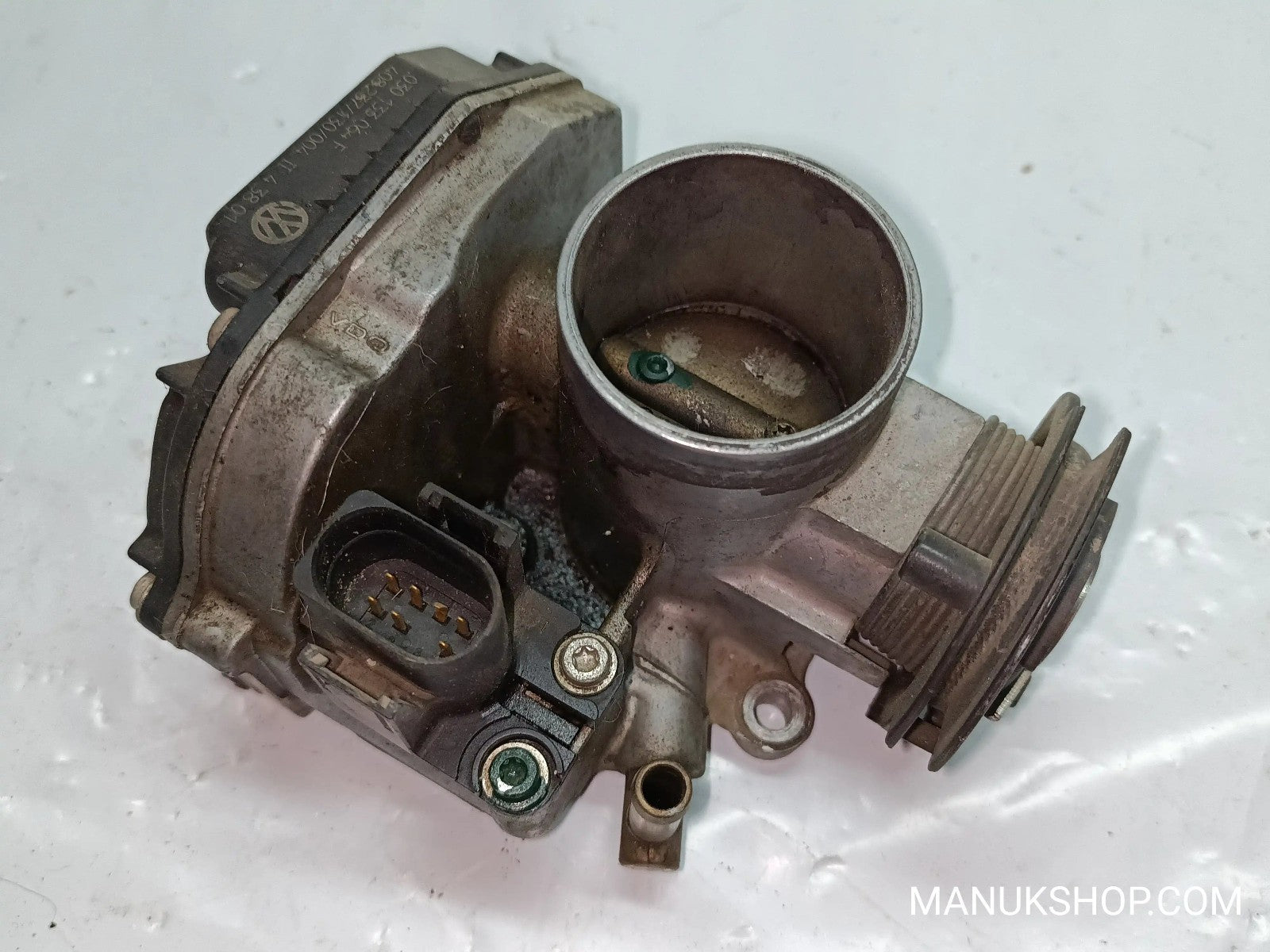 Drosselklappe VW Golf Lupo Polo 030133064F 030 133 064 F  408237130004