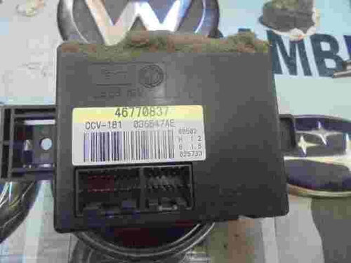 Relais Klimaanlage  Fiat Marea 036547AE 46770837 CCV-81 B566 12V 025733