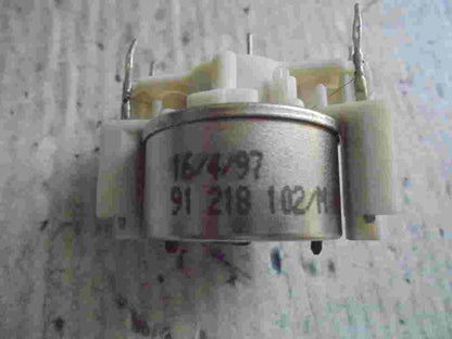 Schrittmotor Tacho BMW E53 E38 X5 91218102M 91 218 102 M 91218102 16497 16/4/97