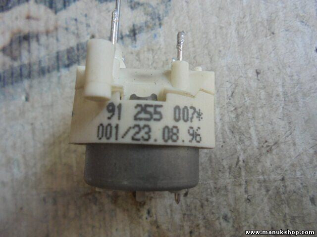 Schrittmotor Tacho VW Passat 3B 3B0919890B 3B0 919 890 B 3BO919890B VDO 91255007