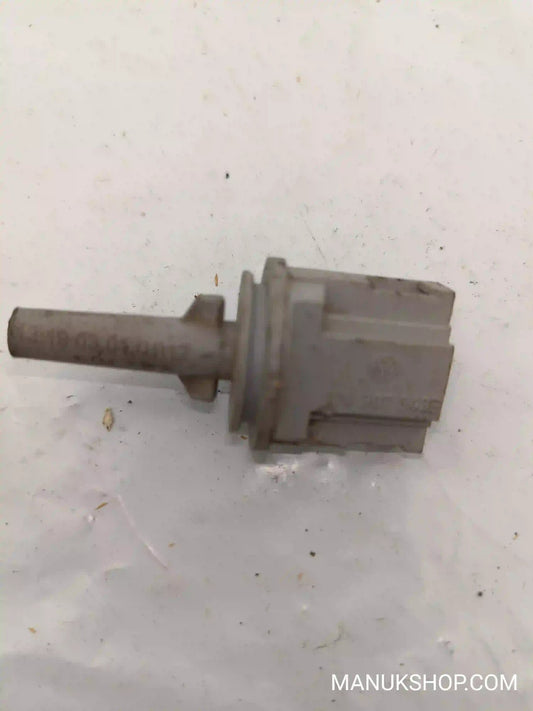 Temperatursensor Audi A4 S4 B6 VW Golf IV 4 V5  1J0907543B 1J0 907 543 B
