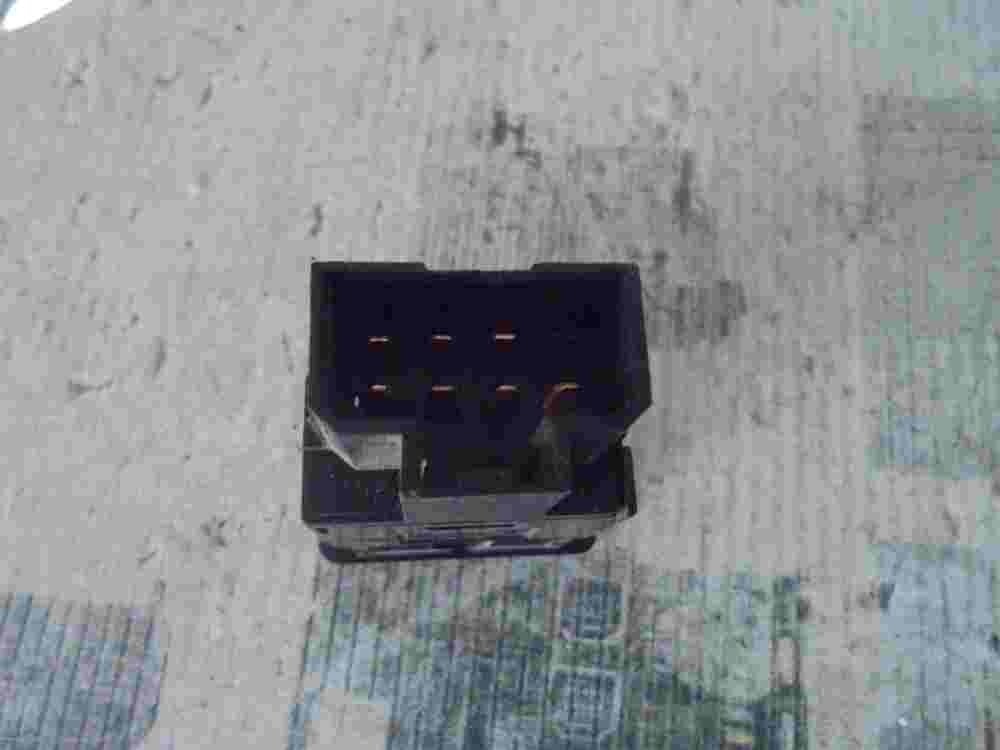 Warnblinkschalter Nissan Vanette TERRANO I WD21 Pathfinder D21 NILES 15106