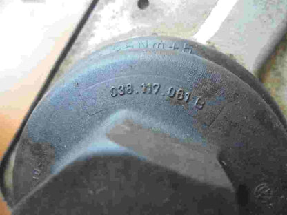 Ölfiltergehäuse VW Volkswagen Golf V 5 038117081B 038 117 081 B