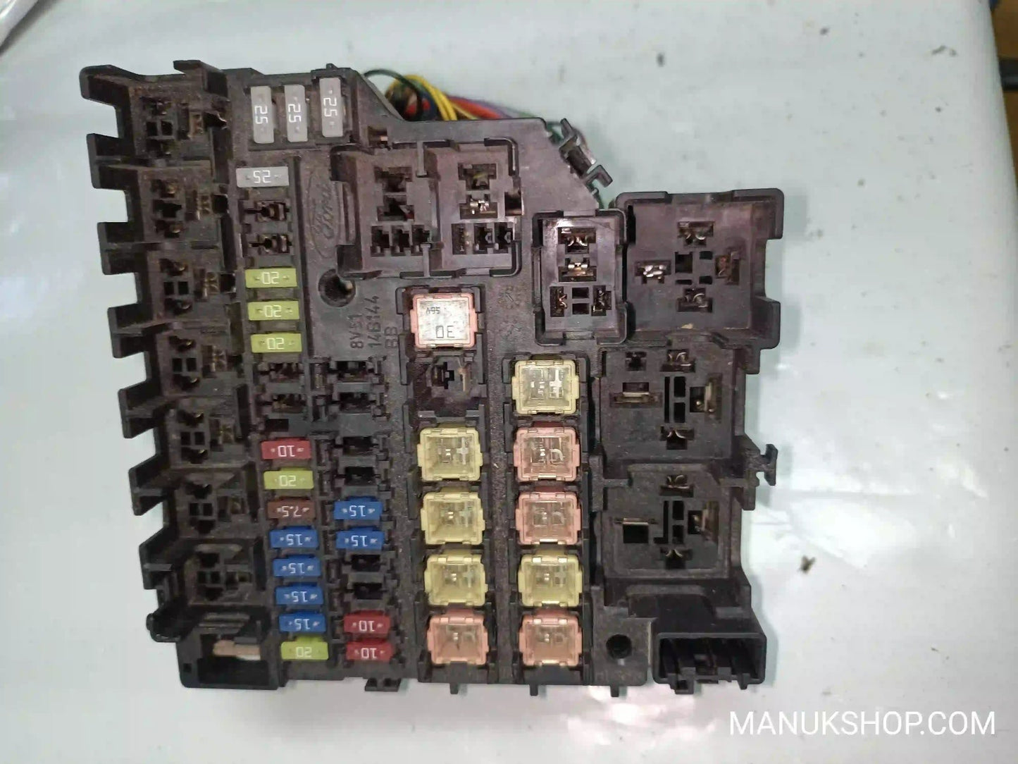 Sicherungskasten Ford Fiesta 8V5114B144BB 8V51-14B144-BB F1BT14K012JJC